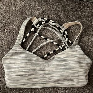 Lululemon sports bra